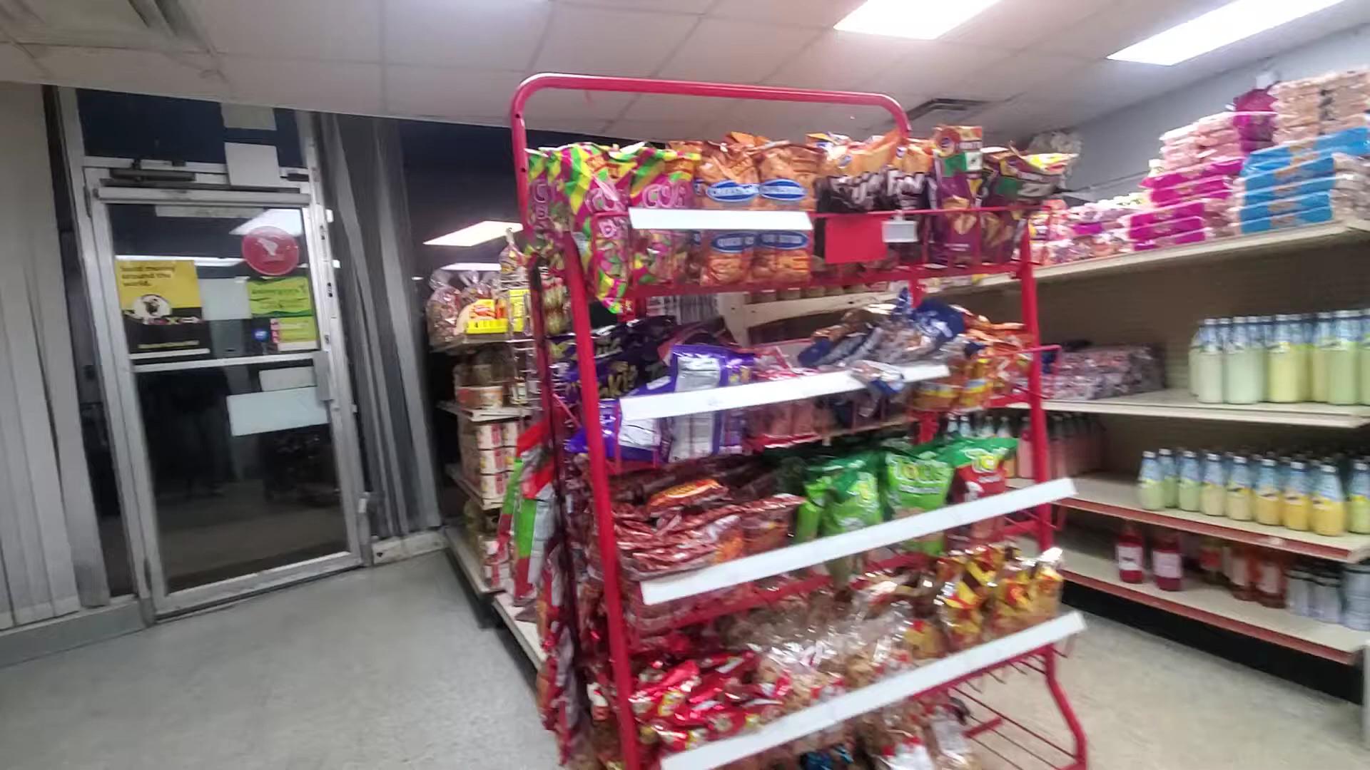Tienda Y Taqueria Mi Familia